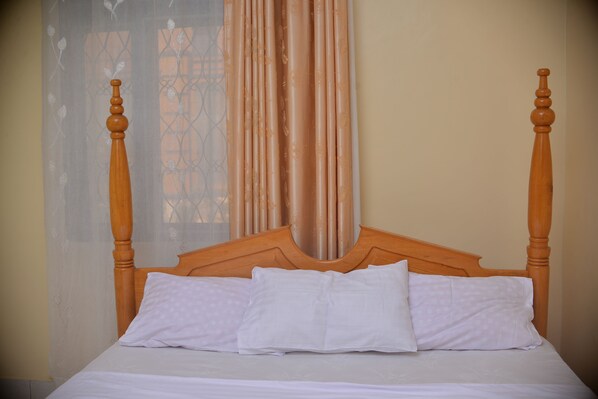 6 間睡房、書桌、熨斗/熨衫板、免費 Wi-Fi