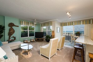 Condo (Opus Unit 103) | Exterior