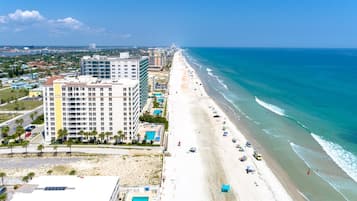 Condo (Opus Unit 103) | Fachada