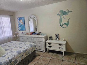 1 Schlafzimmer, Schreibtisch, Bügeleisen/Bügelbrett, WLAN