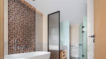 Business Suite, 1 Bedroom | Bathroom