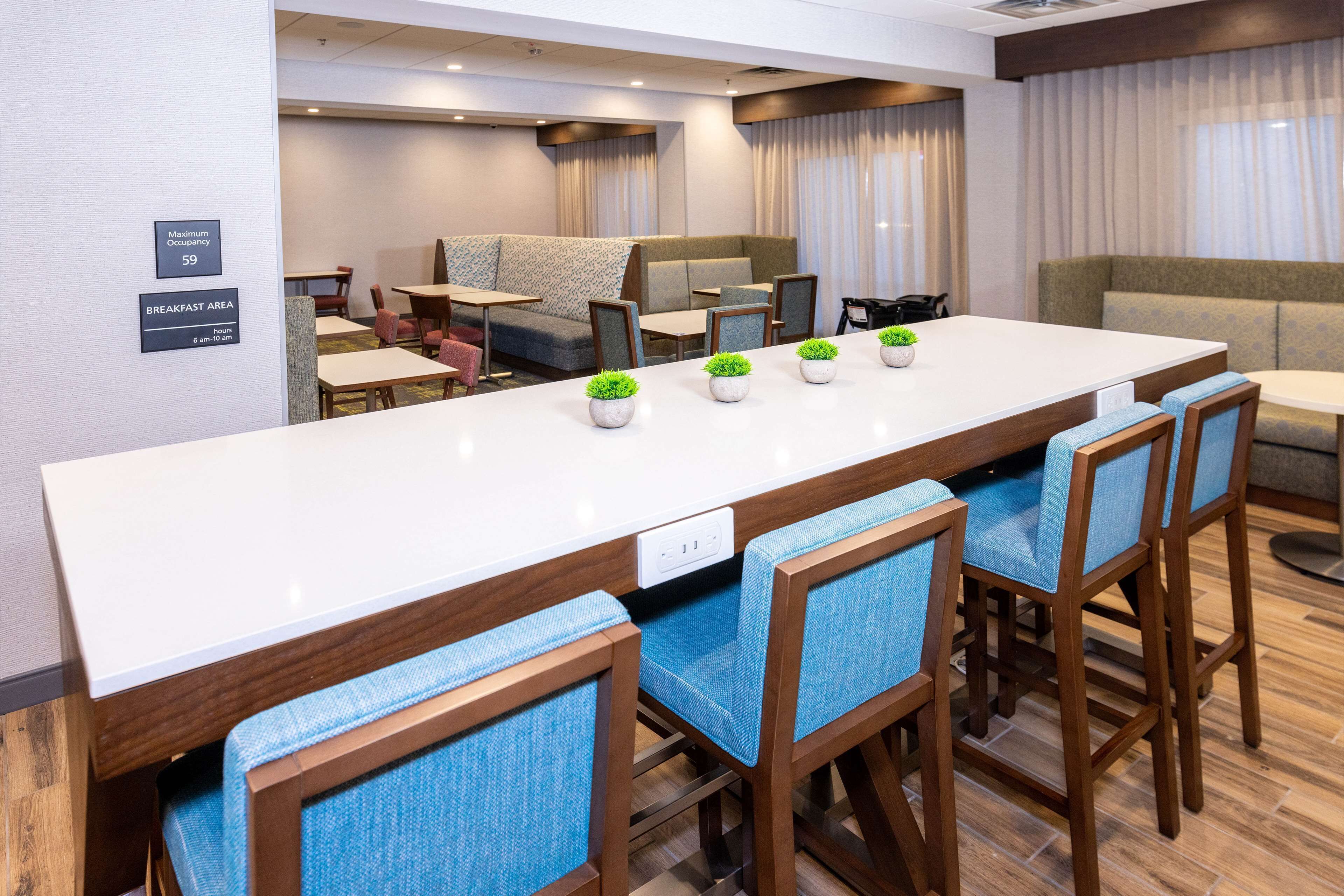 Free daily buffet breakfast