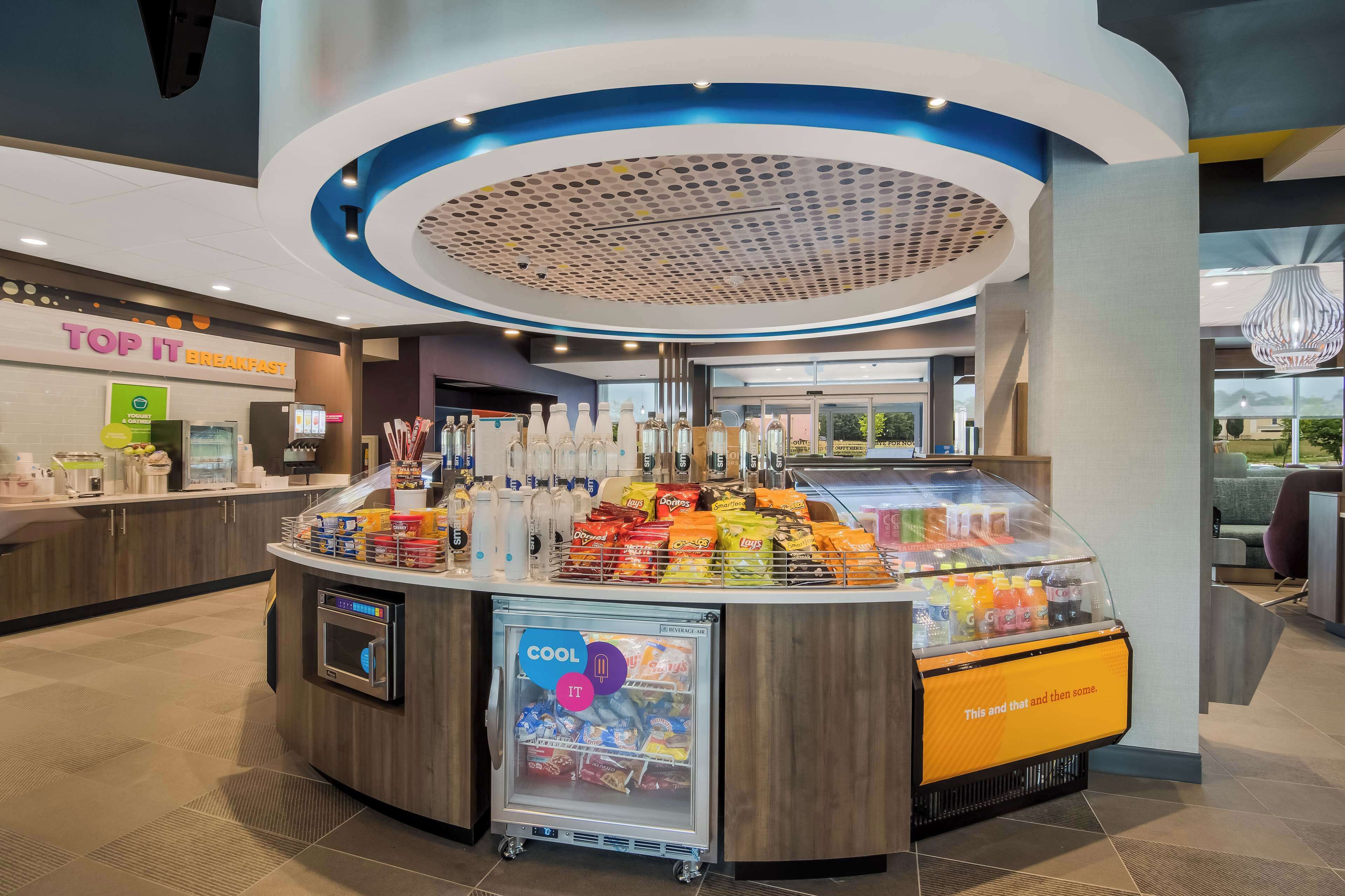 Snack bar