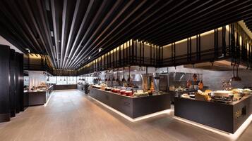 Dagelijks ontbijtbuffet (KRW 65000 per persoon)