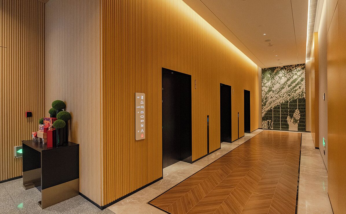 المنشأة من الخارج