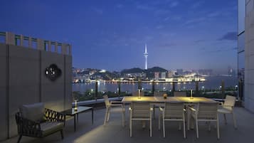 Suite – premium, 1 kingsize-seng | Utsikt fra rommet