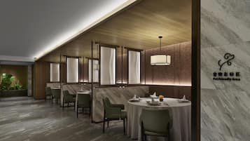 4 Restaurants, Frühstück, Mittagessen, Abendessen, chinesische Küche