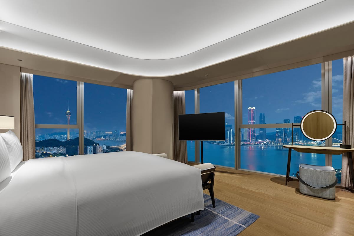 Suite Deluxe, 1 cama King size | Ropa de cama de alta calidad y edredón