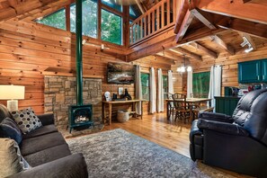 Smart TV, chimenea y videojuegos 