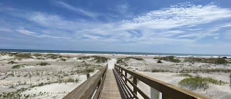 Beach | Beach nearby, sun loungers, beach towels