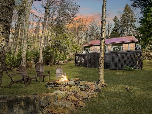 Mountain Escape (Waterfront on Lower Wilson Pond!)