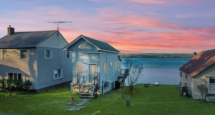 Lakeside Living (Waterfront on Sebec Lake!)