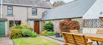 4 bedroom accommodation in Dumfries