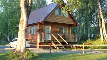 Cabaña, baño privado, vista al río (Riverside Cabins) | Exterior