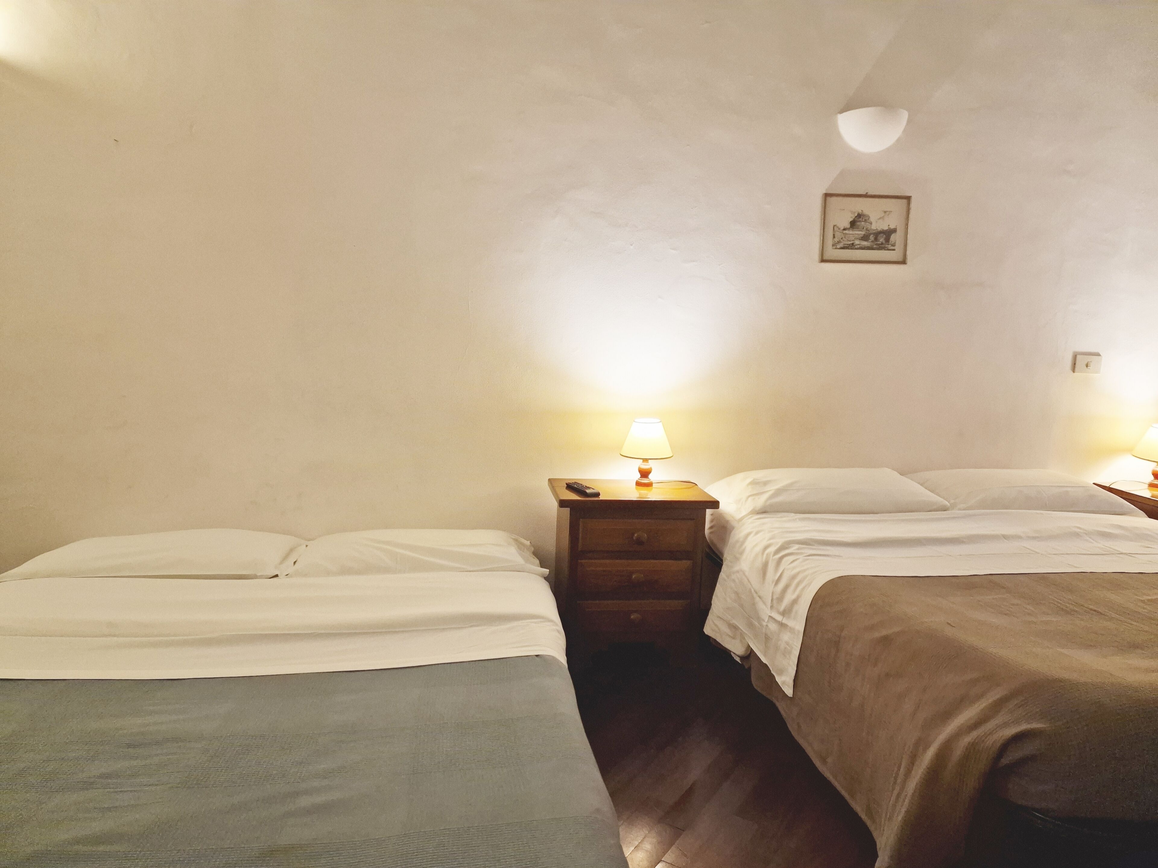 1 Schlafzimmer, Reisekinderbett, kostenloses WLAN, Bettwäsche