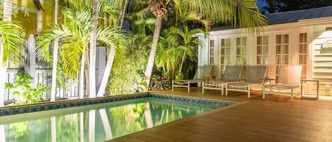 Outdoor pool, a heated pool