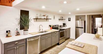 Never Lonesome Hunter: Smart 4bd Getaway near Mtn