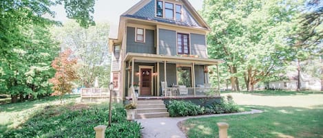 Majoituspaikan julkisivu