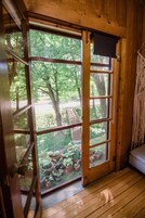 Jack Room | Blackout drapes, iron/ironing board, free WiFi, bed sheets