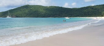 Spacious 3 bedroom 2 bath home close to town