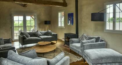 Magnifique Bastide Gascogne équipement haut de gamme avec piscine