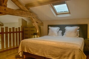 4 chambres, Wi-Fi gratuit, draps fournis