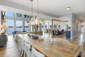 Interior - Lakefront Home on the Point (Gravois Mills)