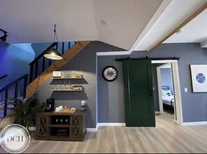 Interior - Unit #B: Down the Rabbit Role Amazing Views (Clarkdale)