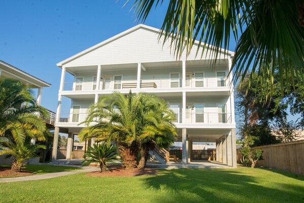 Exterior - UNIT H (Moss Point)