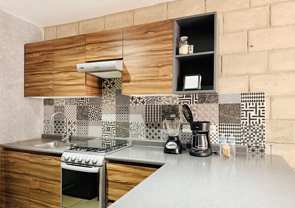 Fridge, microwave, oven, stovetop