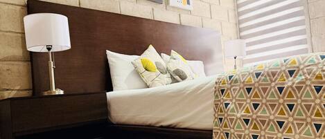 2 عدّة غرف نوم ومكتب ومكواة/لوح كي وواي فاي مجانًا