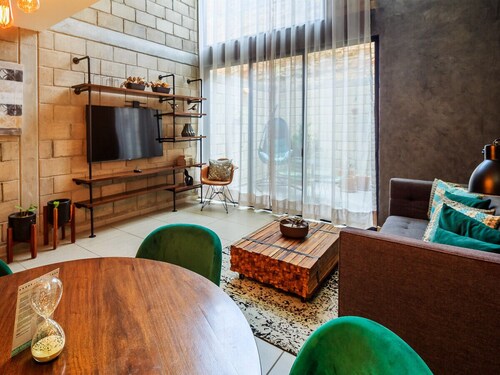 Spacious Stylish Loft w/Gym & Coworking | 1 BD | Tribu Colón