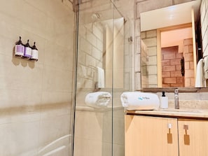 Hair dryer, towels