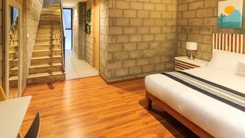 1 bedroom, desk, iron/ironing board, free WiFi