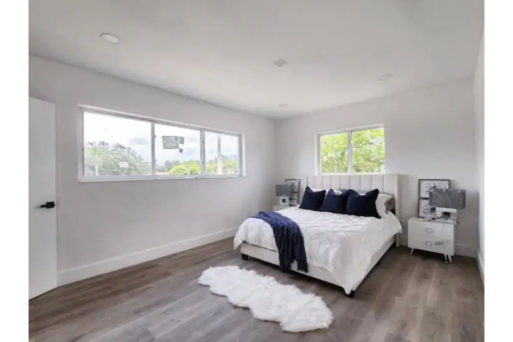 Beautiful 4 Bedroom Villa in Prime Location!