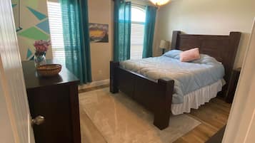 3 chambres, bureau, lit parapluie, Wi-Fi gratuit