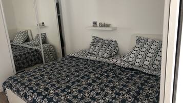 2 chambres, fer et planche Ă repasser, Wi-Fi gratuit