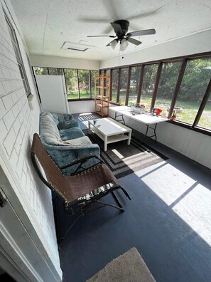 Interior - 10 minutes to the Beach. Large house 4/2 (Yulee)