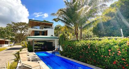 Brand New! Jaco Beach outside the back gate!