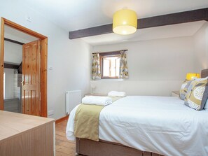 4 camere, Wi-Fi gratuito, lenzuola