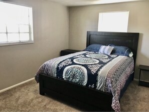 2 bedrooms, iron/ironing board, free WiFi, bed sheets