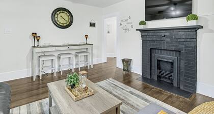 Cozy 2 bedroom home near downtown Gaffney.