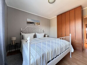 2 bedrooms, WiFi - Fewo Strandgut - "Strandgut" ... close to the beach and cozy! (Dahme)