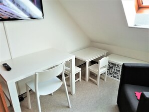 Dining - Kellenhusen - Ferienhaus Kohout - Mittelreihenhaus für Max. 5 Personen nur 400 m vom Strand Entfernt (Kellenhusen (Ostsee))