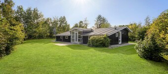 Awesome home in Grenaa with sauna