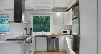 Awesome home in Grenaa with sauna