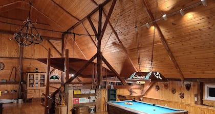 Pinewoods Springs Lodge with Tower, 240 forested acres & 1 acre Pond