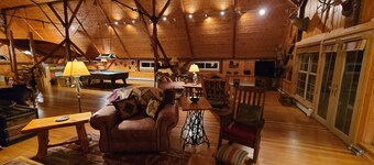 Pinewoods Springs Lodge with Tower, 240 forested acres &  1 acre Pond