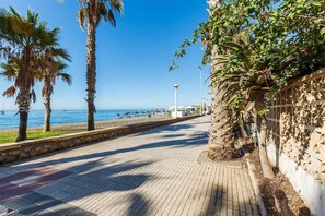 NĂ€ra stranden