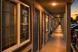 Exterior - TOWN PLACE STUDIO (Snyder)